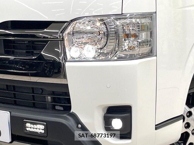 Toyota HIACE VAN 2026-02 8797760-12