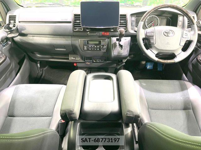 Toyota HIACE VAN 2026-02 8797760-1