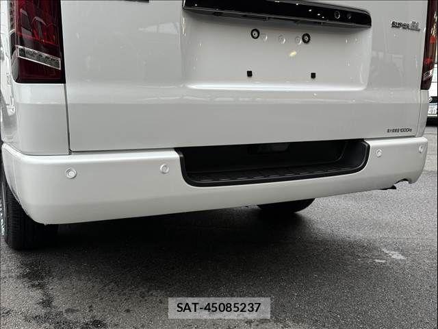 Toyota HIACE VAN 2026-07 8797757-25