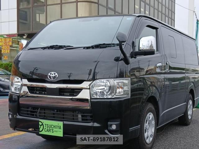 Toyota HIACE VAN 2023-01 8832123-0