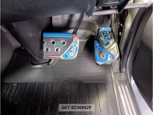 Toyota HIACE VAN 2008-09 8832149-14