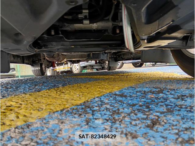 Toyota HIACE VAN 2008-09 8832149-27