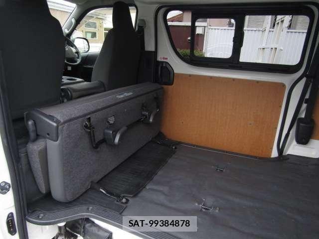 Toyota HIACE VAN 2020-02 8832140-10