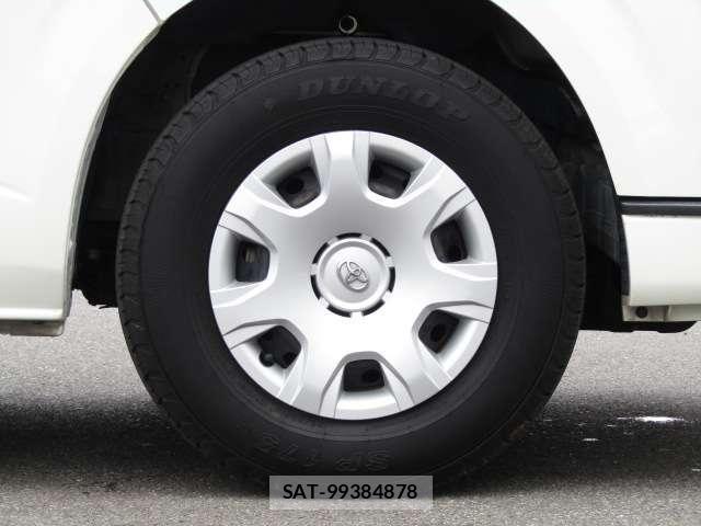 Toyota HIACE VAN 2020-02 8832140-27