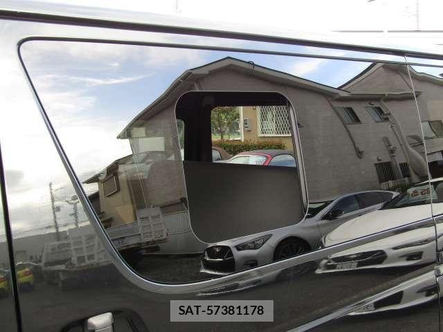 Toyota HIACE VAN 2023-08 8832129-9