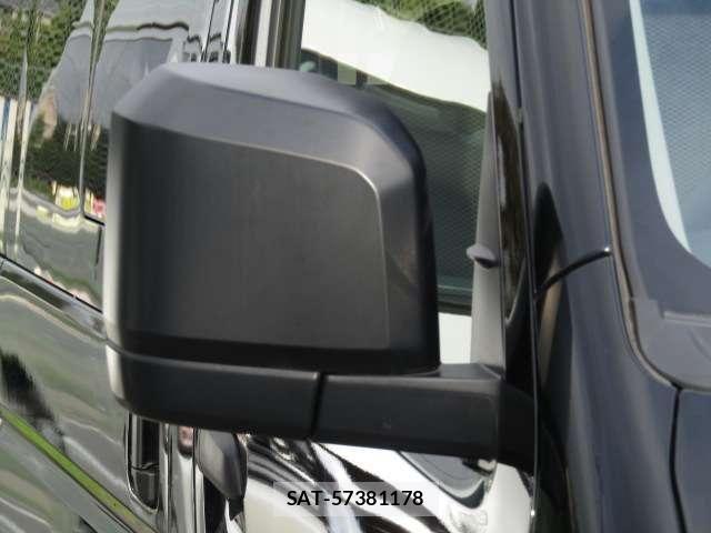 Toyota HIACE VAN 2023-08 8832129-22