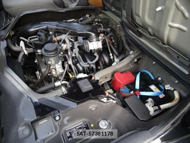 Toyota HIACE VAN 2023-08 8832129-29