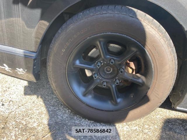 Toyota HIACE VAN 2009-11 8832139-8