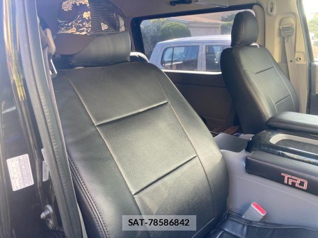 Toyota HIACE VAN 2009-11 8832139-12