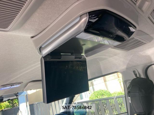 Toyota HIACE VAN 2009-11 8832139-22