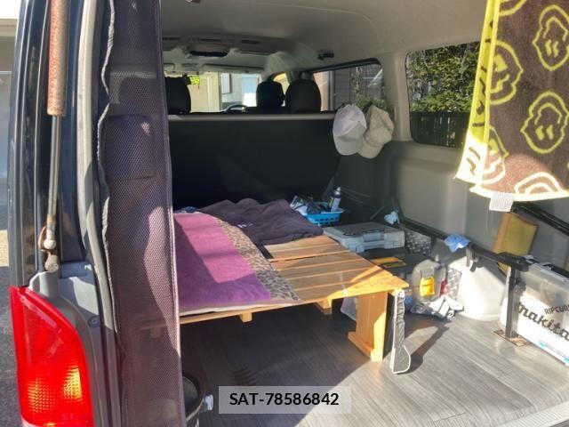 Toyota HIACE VAN 2009-11 8832139-4