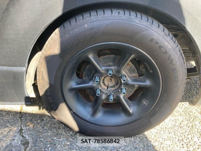 Toyota HIACE VAN 2009-11 8832139-7