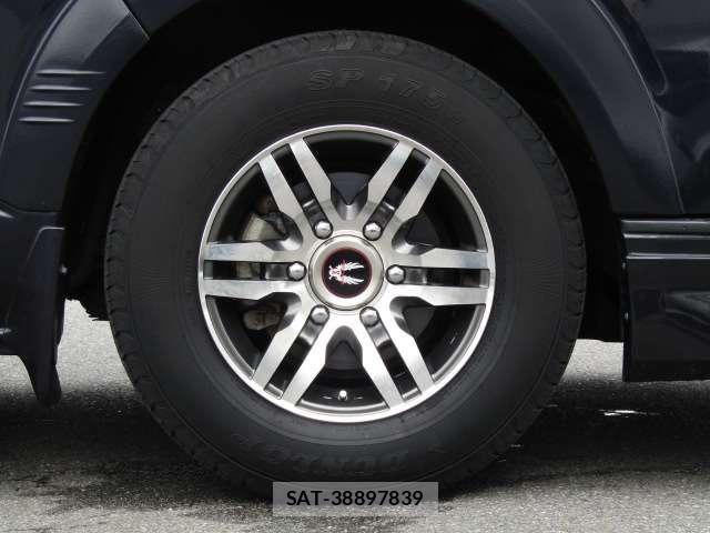 Toyota HIACE VAN 2021-01 8832125-26