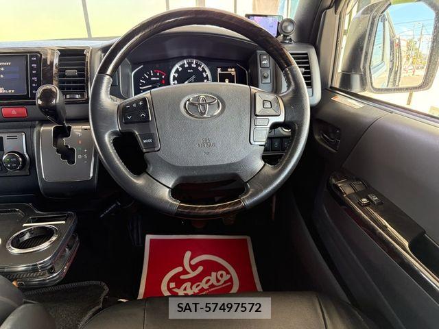 Toyota HIACE VAN 2021-02 8832127-10