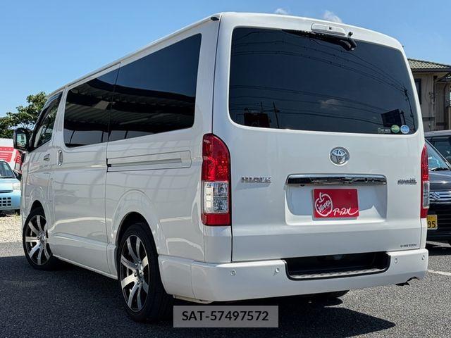 Toyota HIACE VAN 2021-02 8832127-2