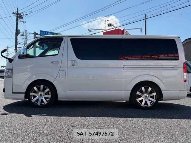 Toyota HIACE VAN 2021-02 8832127-8