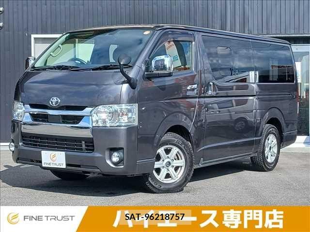 Toyota HIACE VAN 2021-08 8832130-0