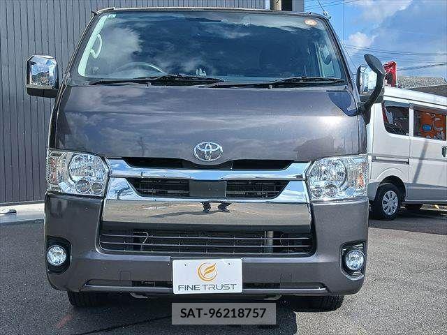Toyota HIACE VAN 2021-08 8832130-10