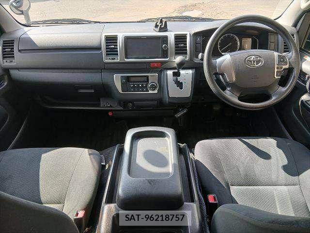 Toyota HIACE VAN 2021-08 8832130-2