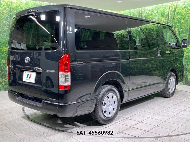 Toyota HIACE VAN 2026-08 8832113-16