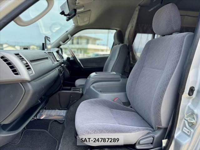 Toyota HIACE VAN 2008-11 8832148-16