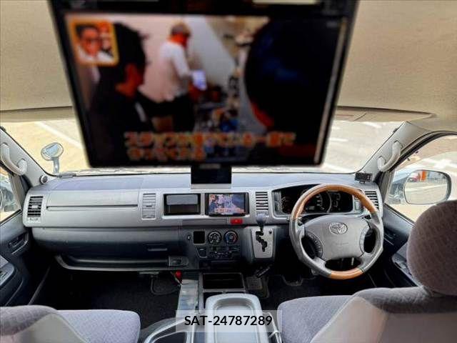 Toyota HIACE VAN 2008-11 8832148-1