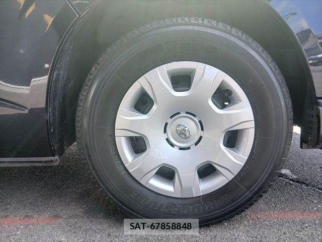 Toyota HIACE VAN 2019-10 8832138-12