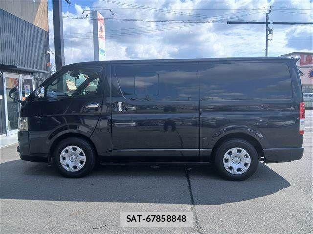 Toyota HIACE VAN 2019-10 8832138-18