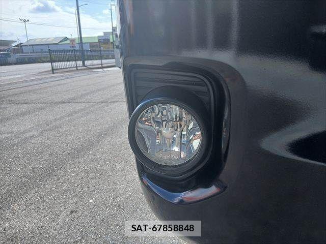 Toyota HIACE VAN 2019-10 8832138-22