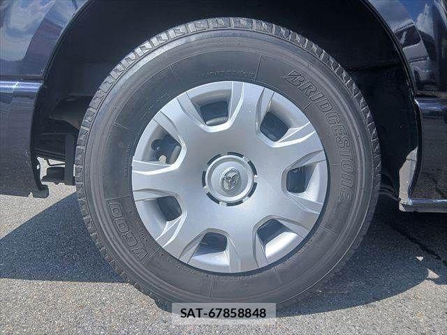 Toyota HIACE VAN 2019-10 8832138-26