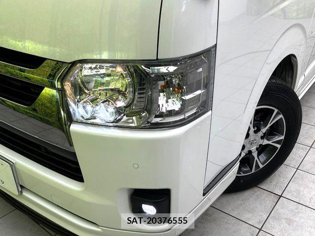 Toyota HIACE VAN 2024-07 8832117-10