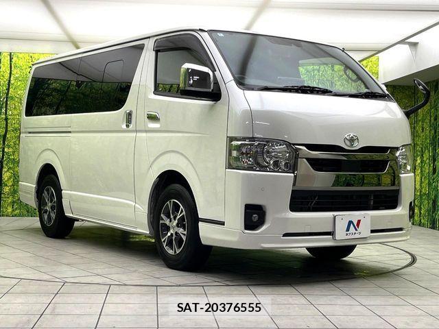 Toyota HIACE VAN 2024-07 8832117-15