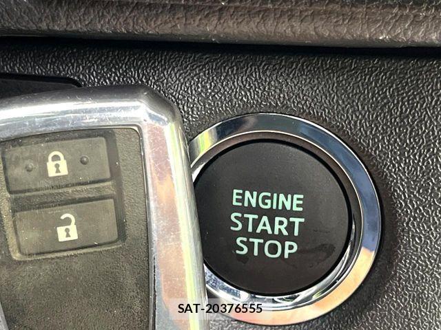 Toyota HIACE VAN 2024-07 8832117-5