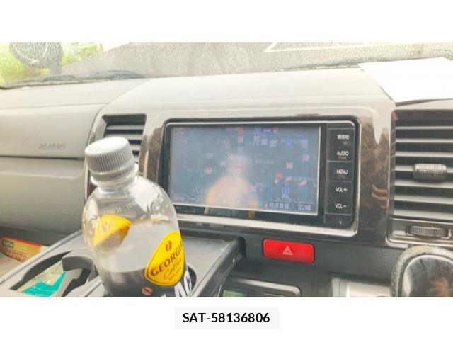 Toyota HIACE VAN 2016-07 8832143-12