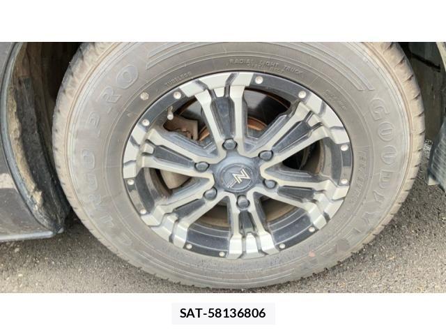 Toyota HIACE VAN 2016-07 8832143-6