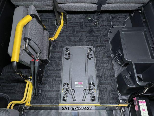 Toyota HIACE VAN 2014-04 8832142-6