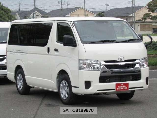 Toyota HIACE VAN 2025-10 8832126-16