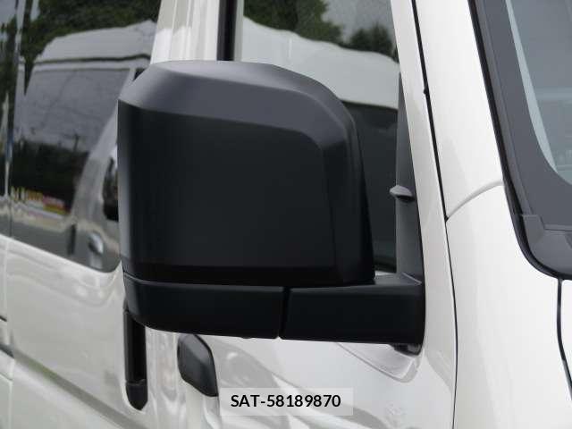 Toyota HIACE VAN 2025-10 8832126-21