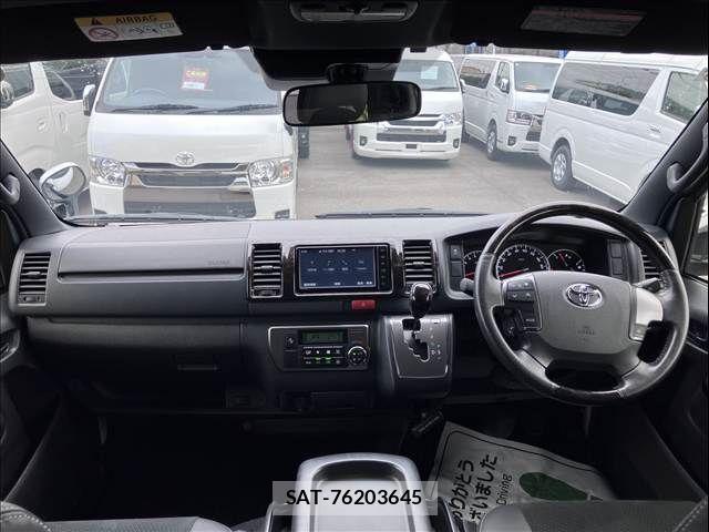 Toyota HIACE VAN 2018-12 8832124-3