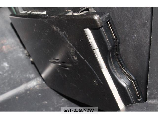 Toyota HIACE VAN 2008-07 8832146-11