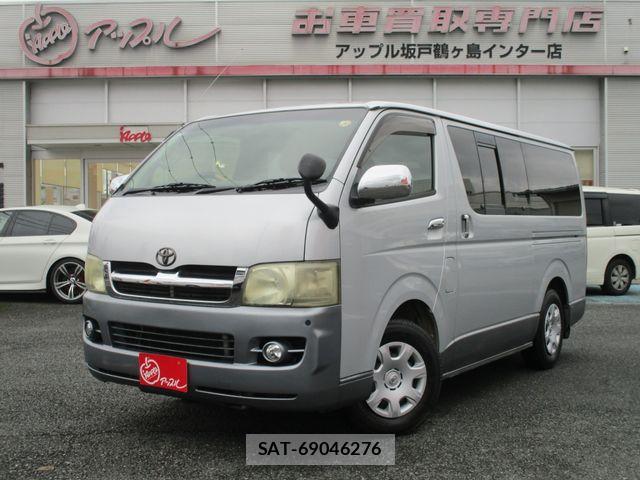 Toyota HIACE VAN 2006-04 8832151-0
