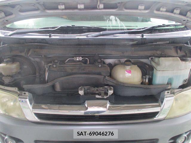 Toyota HIACE VAN 2006-04 8832151-20
