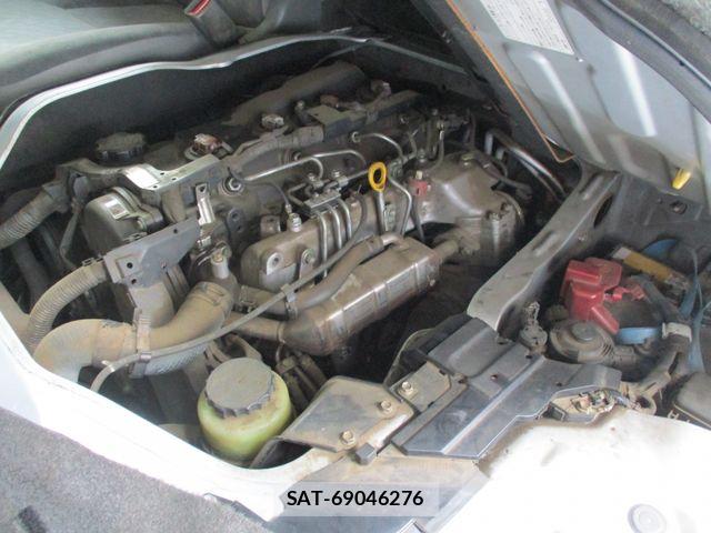 Toyota HIACE VAN 2006-04 8832151-21