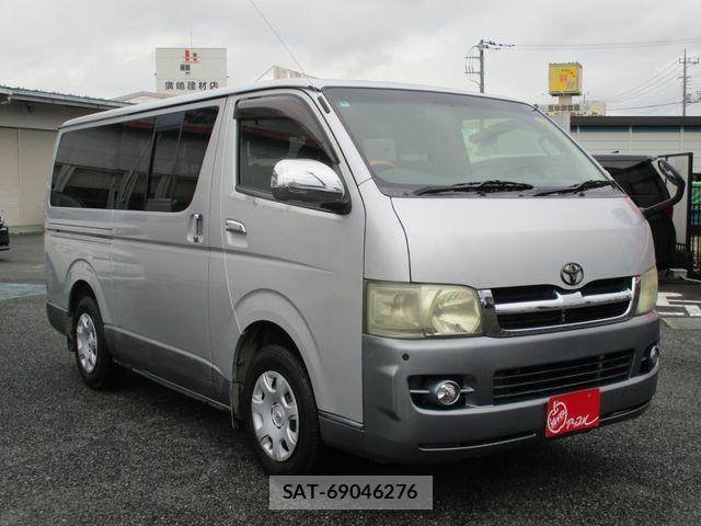 Toyota HIACE VAN 2006-04 8832151-3