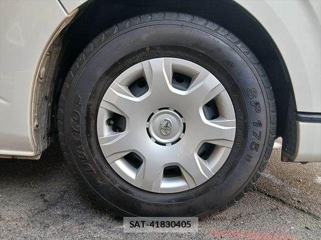 Toyota HIACE VAN 2020-08 8832137-12