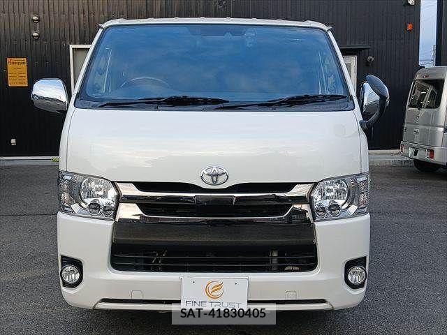 Toyota HIACE VAN 2020-08 8832137-13