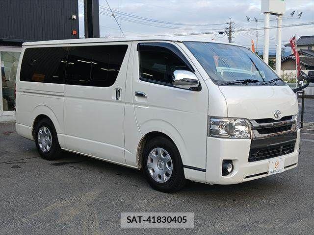 Toyota HIACE VAN 2020-08 8832137-14