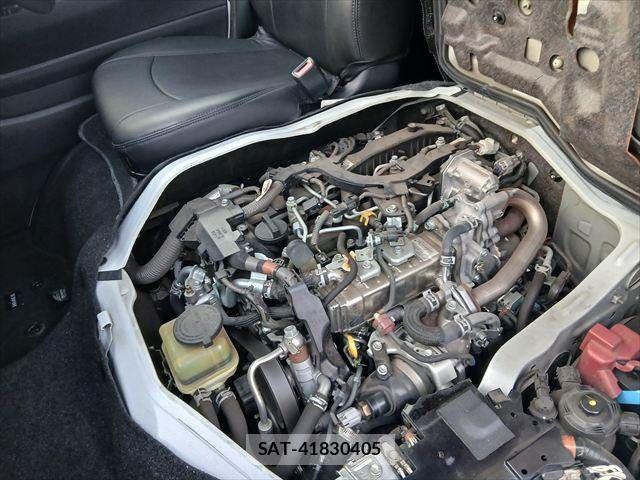 Toyota HIACE VAN 2020-08 8832137-20