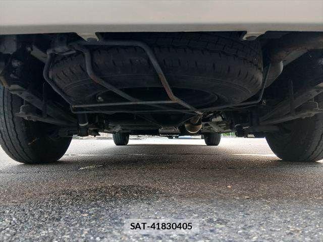 Toyota HIACE VAN 2020-08 8832137-21