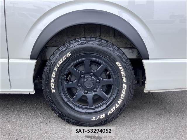 Toyota HIACE VAN 2020-12 8832122-20